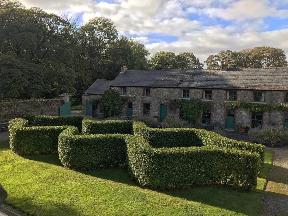 The Stable Yard House At Burtown House & Gardens Athy Exterior foto